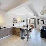 Bubinga-appartement-8pers-proche Piste דירה